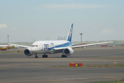20120620_1961B787ANASM