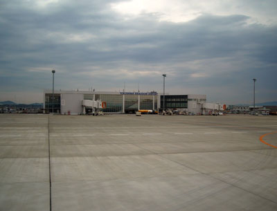 20101211DSCN1936徳島空港
