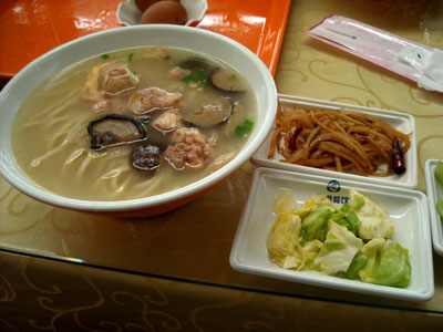 20111122_3575青島昼食SM