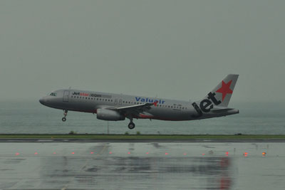 20100811DSC_5556JETSTARA320