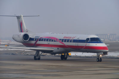 ERJ-145LRピンクリボン塗装_8
