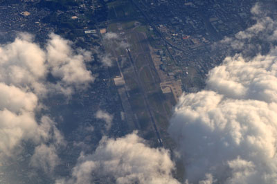 20111121_0403福岡空港SM