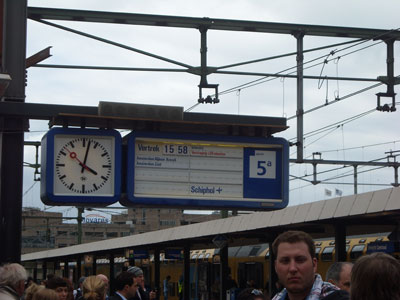 20110527DSCN2609オランダ駅S