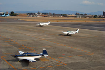 20101226DSCN2050名古屋空港