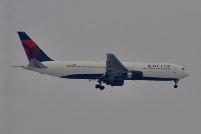 20100215DSC_1321-デルタB767