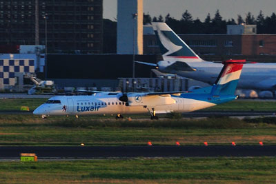 20100918DSC_6681LuxairQ400S
