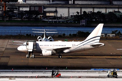 20111121_0299Airbus-A318-(B