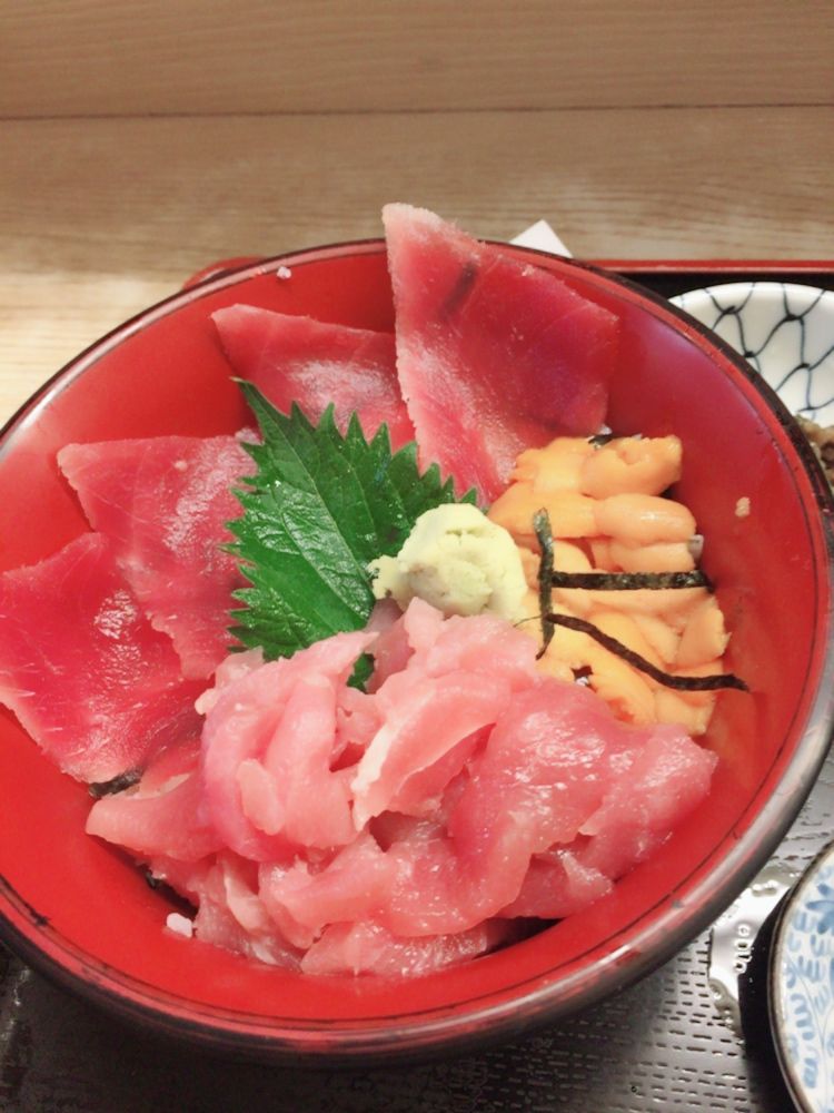 海鮮丼
