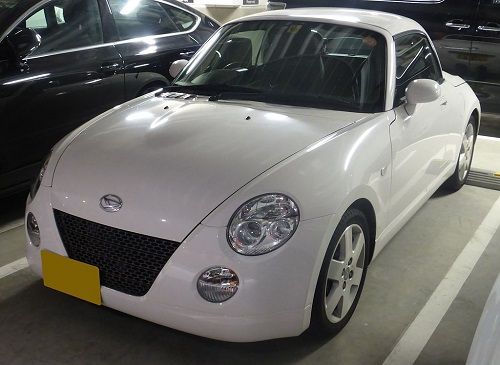 The_frontview_of_Daihatsu_Copen500