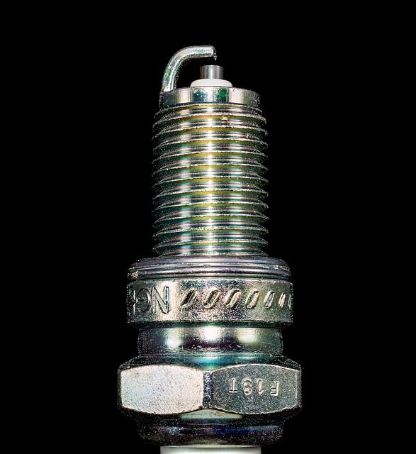 spark-plug-269733_640