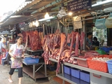 旧市場の肉屋