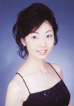藤本 史子(ピアノ)
