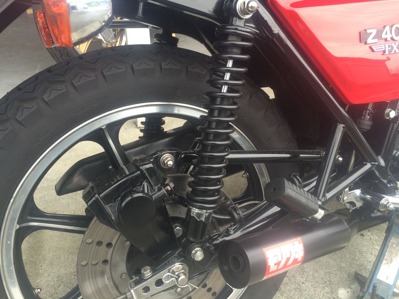 z400fxリアサス リアショック サスペンション Z400FX オートバイ リア ブラック