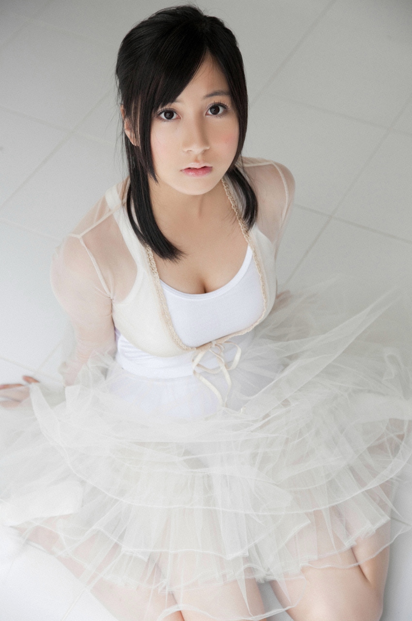 小野恵令奈 巨乳 おっぱい 小野恵令奈 巨乳 おっぱい