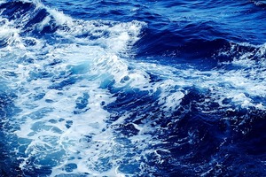 wave-1215449_640