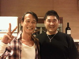 201205122244000