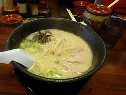 一麺亭築町03-4