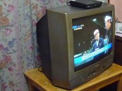 テレビ03