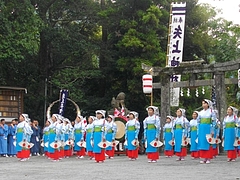 平野浮立06