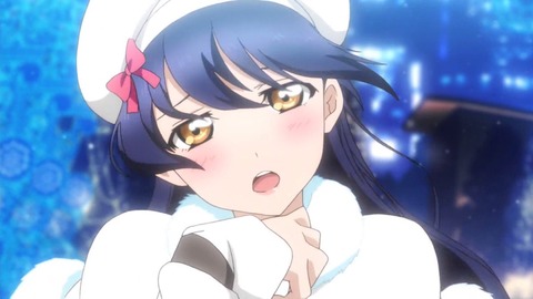 海未「希は、サンタクロースをいつまで信じてましたか?」希「え?」