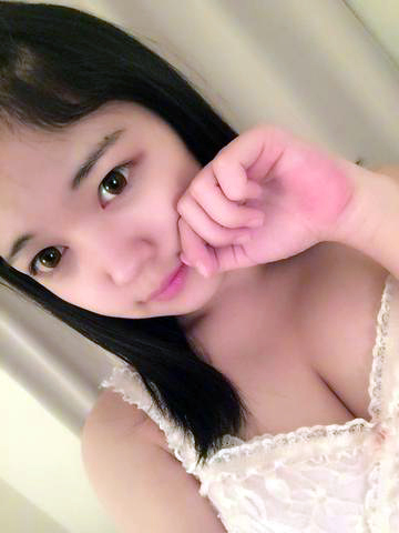 008-白桃心奈