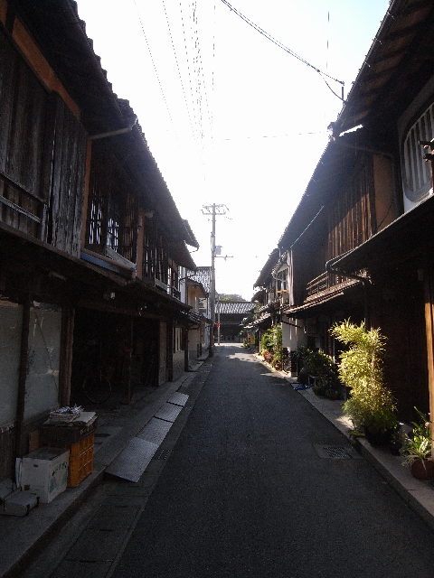 R0016472c