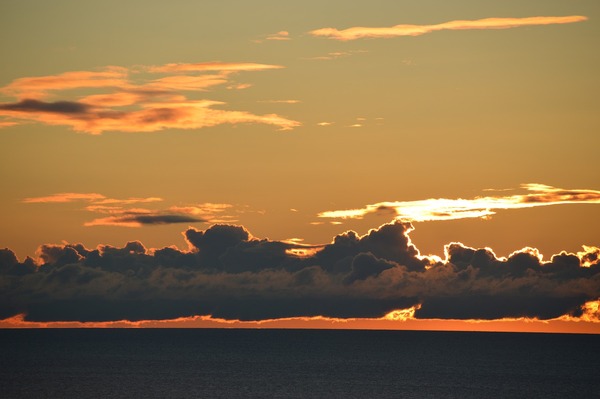 autumn-sky-1675033_1280
