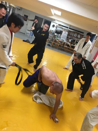 東京都文京区江戸川橋駅徒歩1分ブラジリアン柔術道場 ストライプル早稲田柔術アカデミー☆ヒルマ道場