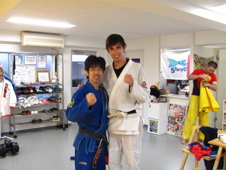 東京都文京区江戸川橋ブラジリアン柔術道場 ストライプル早稲田柔術アカデミー☆ヒルマ道場