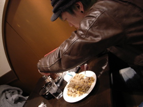 7a705638.jpg