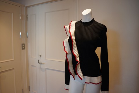 MSGM（エムエスジーエム）フリルニットプルオーバー : mode shop