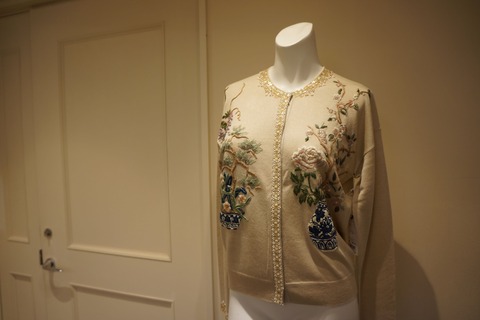 KEITAMARUYAMA ジャポネスクフラワー刺繍カーディガン : mode KEITAMARUYAMA ジャポネスクフラワー刺繍カーディガン : mode