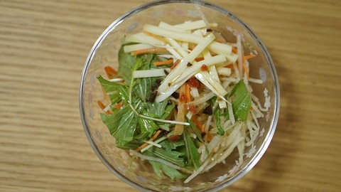 サラダ3