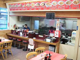 来々軒店内