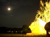 岡山後楽園の名月観賞会。 月見団子と唯心山 2008.9.14