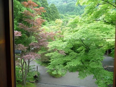天井桟敷3