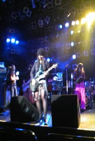 20101114EllRH1