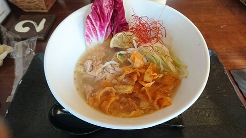 フォー