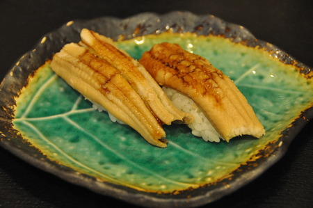 anago
