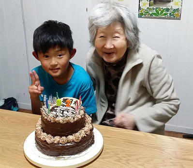 2-母と孫の誕生日