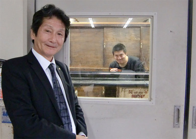 5-151107 ベトナムから京仏具工房に