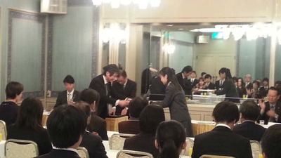 2-130404奨学金授与式