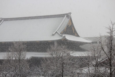 2014年2月 雪の御影堂