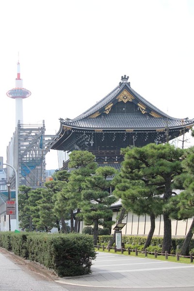 1-151020御影堂門