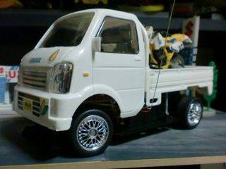 R/Cスズキキャリィ(軽トラR/C「ACT-K」改(シャーシ換装)) : SUZUDAS