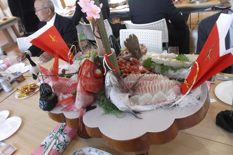 直会タイのお頭1