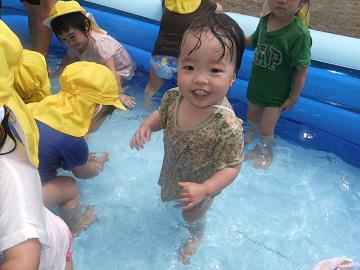 プール６