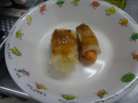 肉巻き　盛り付け