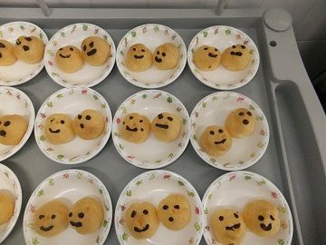 皿に並ぶ