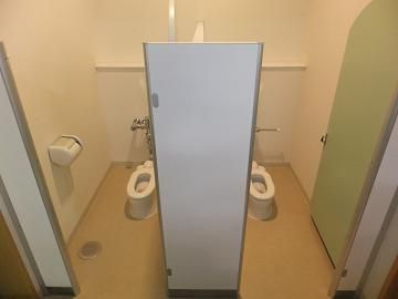 トイレ3